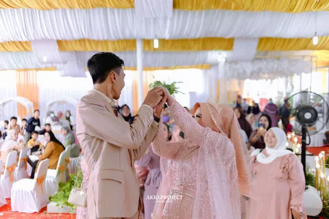 Foto sampul undangan Iif & Andi / Beben