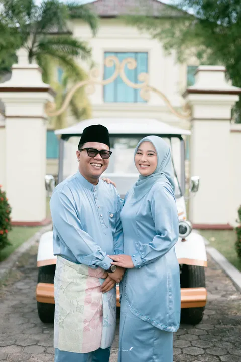Foto sampul undangan Shafur & Ejak