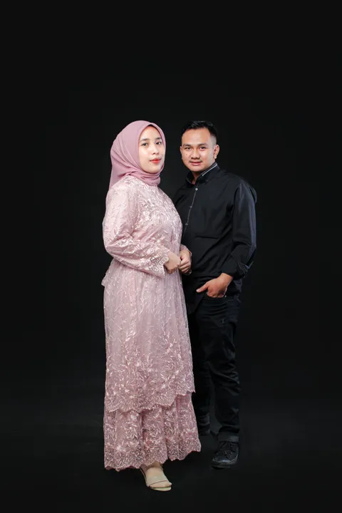 Foto sampul undangan Nuri & Zaki