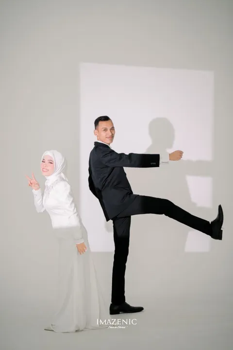 Foto sampul undangan Dian & Sandra