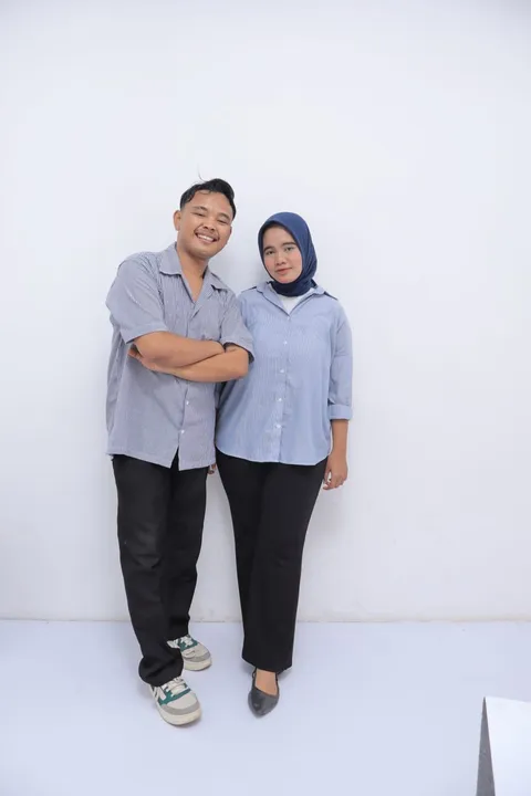 Foto sampul undangan Creative & Smile