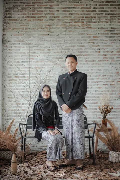 Foto sampul undangan Wahyu & Lena