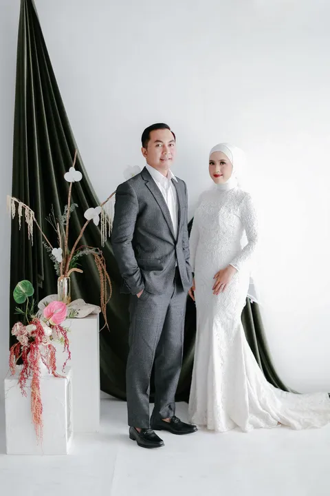 Foto sampul undangan Rosyid & Ajeng