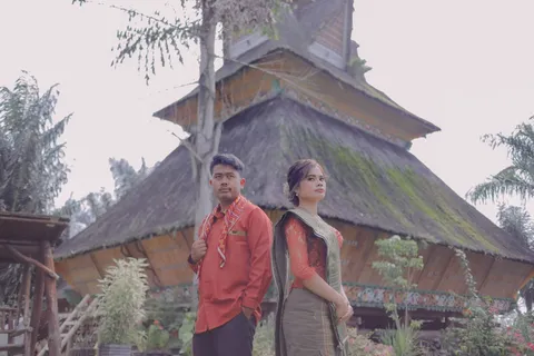 Foto sampul undangan Pretti & Mazmur