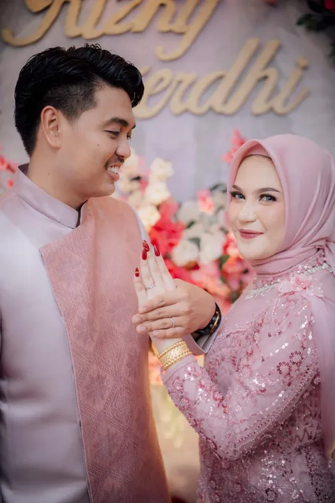 Foto sampul undangan Ferdhi & Rizky