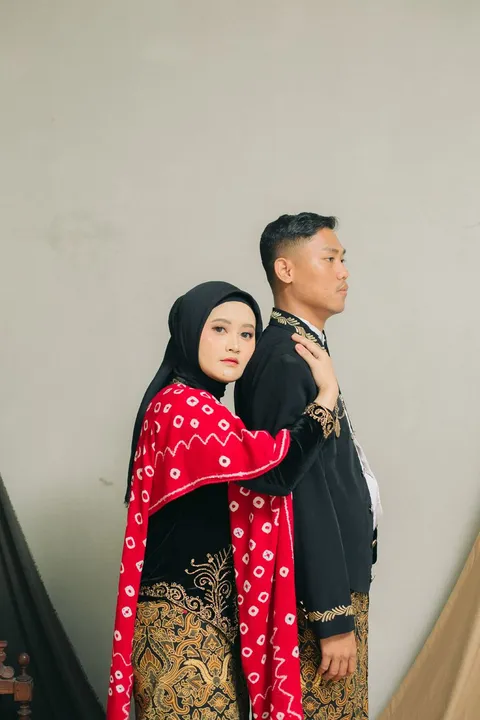 Foto sampul undangan Bharada Sahril Anwar & Linda Saputri, S.Si