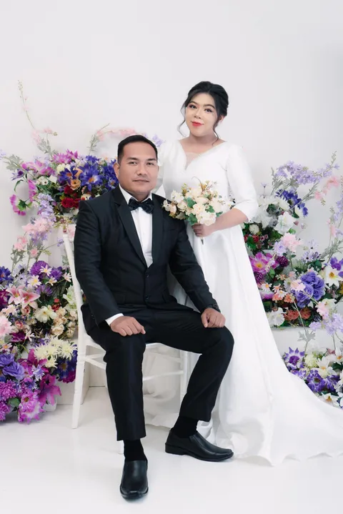Foto sampul undangan Regitha & Maghel