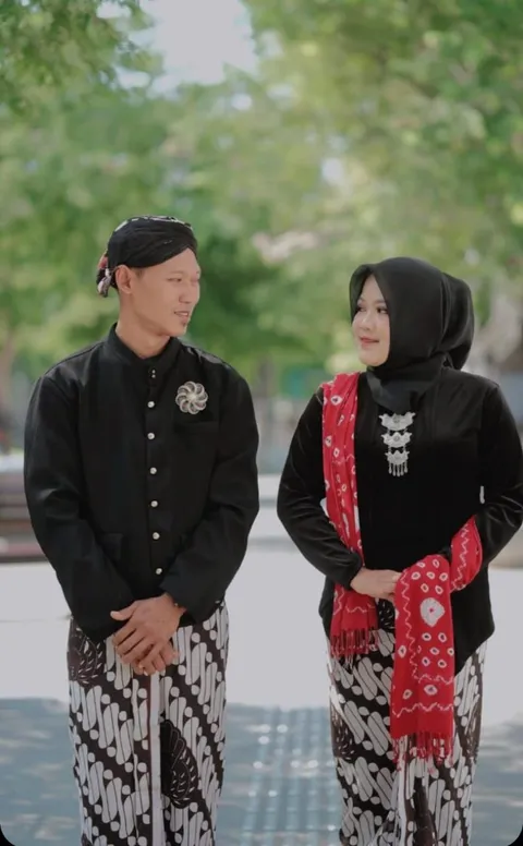 Foto sampul undangan Yudi & Alfiah