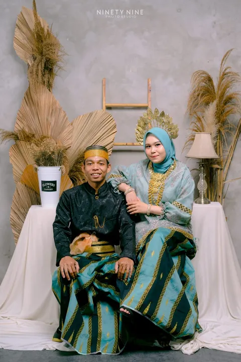 Foto sampul undangan Fia & Fachrul