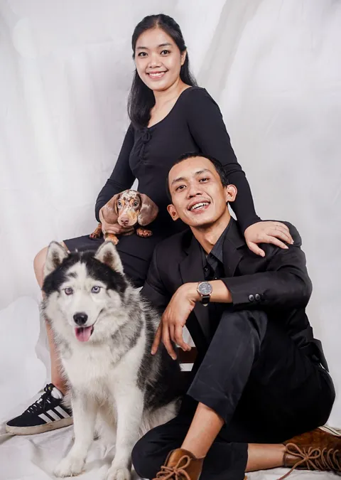 Foto sampul undangan Astri & Edwin
