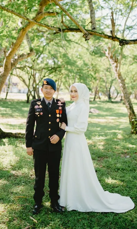 Foto sampul undangan Azim & Sindy