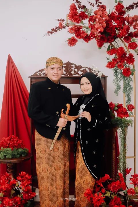 Foto sampul undangan Saka & Dhila