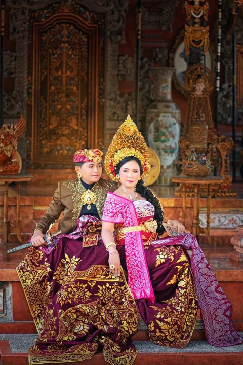 Foto sampul undangan Tia & Agus