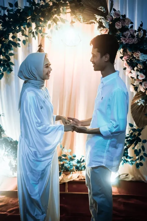 Foto sampul undangan Widiya & Dewa