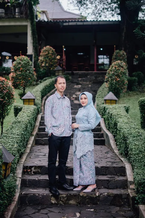 Foto sampul undangan Romi & Dewi