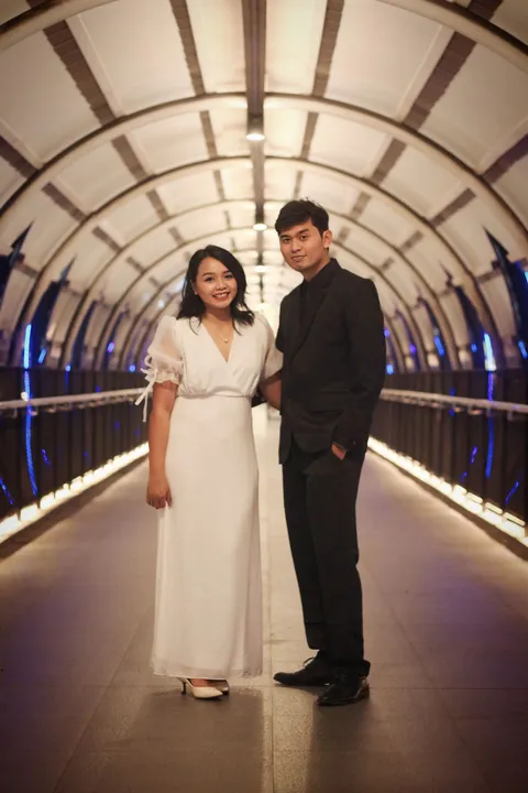 Foto sampul undangan Desi & Adit