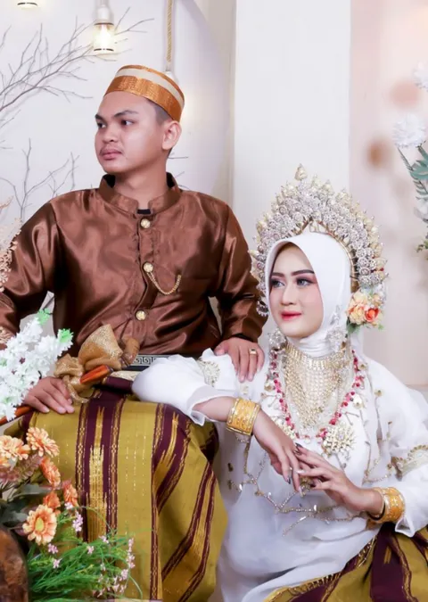Foto sampul undangan Bella & Kemal