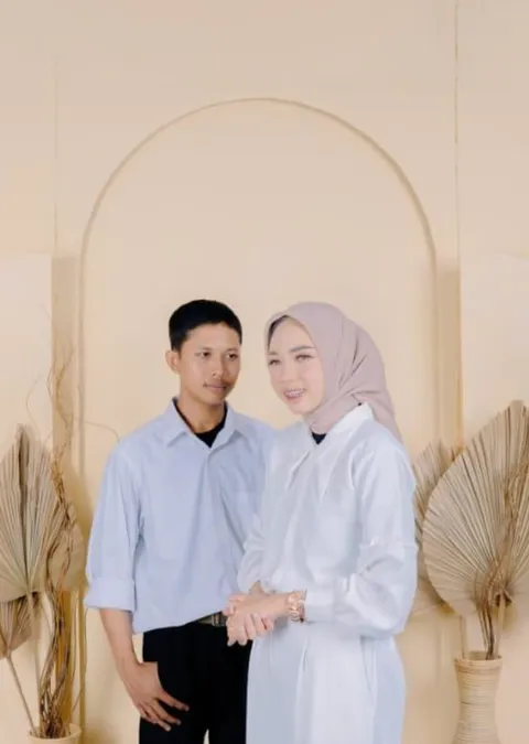 Foto sampul undangan Diky & Winarti