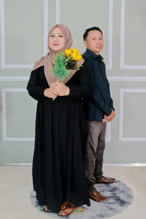Foto sampul undangan Aripin & Nunu