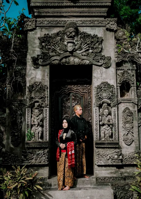 Foto sampul undangan Zuhri & Eka