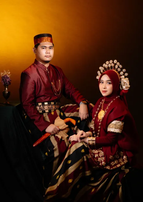 Foto sampul undangan Uci & Fadlu