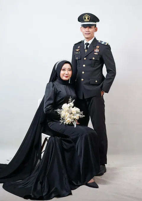 Foto sampul undangan Aldila & Faishal