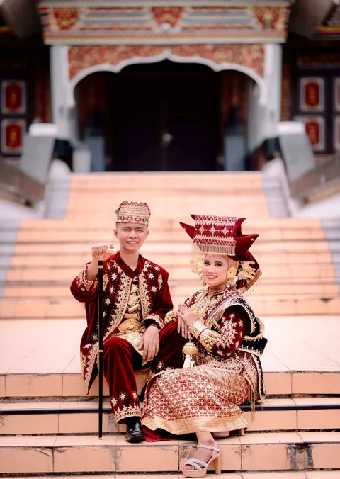 Foto sampul undangan Wahyu & Putri