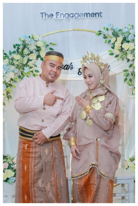 Foto sampul undangan Iqbal & Hikmah
