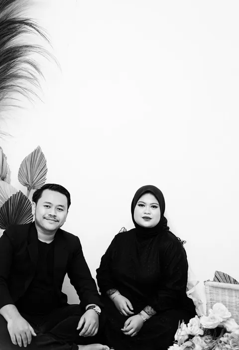 Foto sampul undangan Ikram & Lubna