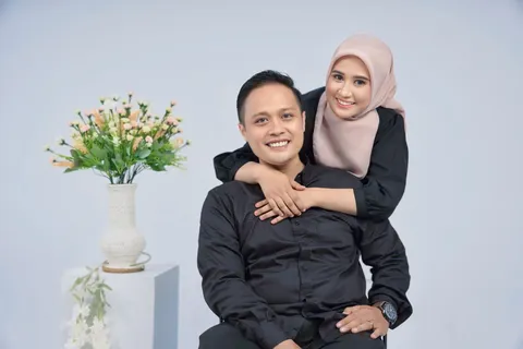 Foto sampul undangan Rio & Anisa