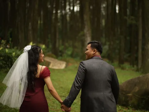 Foto sampul undangan Brenda & Firman