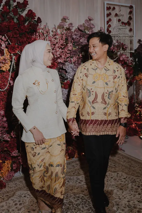 Foto sampul undangan Rafi & Rina