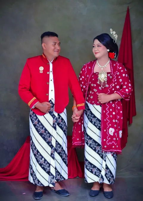 Foto sampul undangan Maya & Samuel