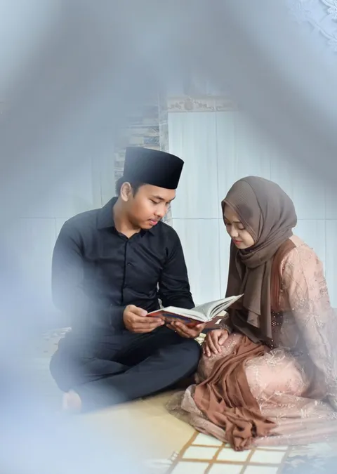 Foto sampul undangan Vivi & Dayat