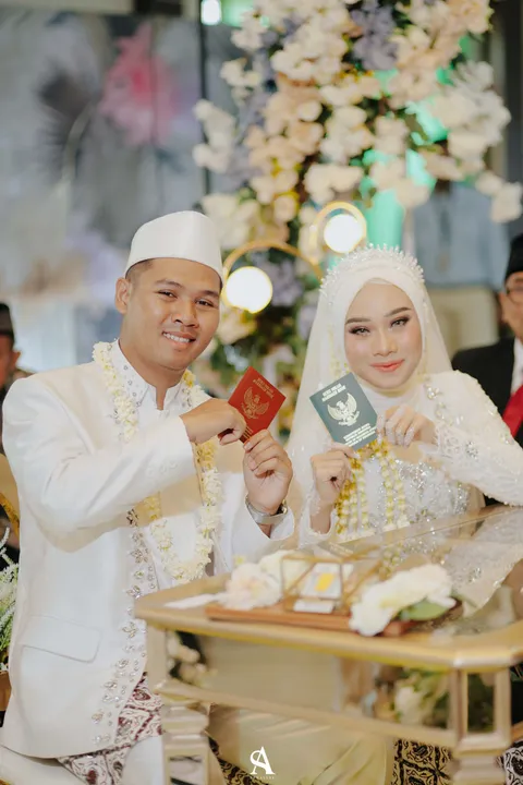 Foto sampul undangan Vidiah & Afan