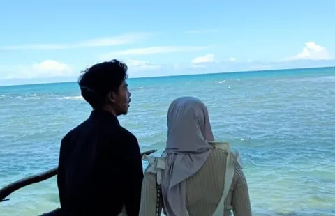 Foto sampul undangan Rahmat Fadhillah Umar & Mesi Susanti