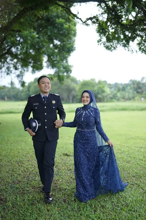 Foto sampul undangan Nourma & Saesar