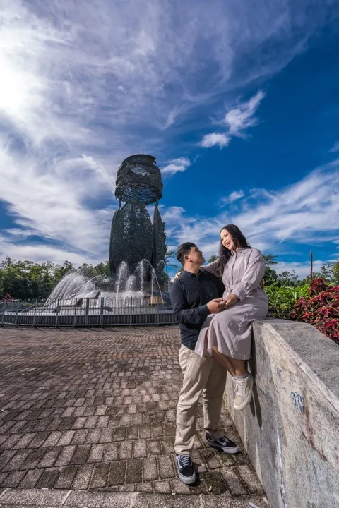 Foto sampul undangan Lia & Yusak