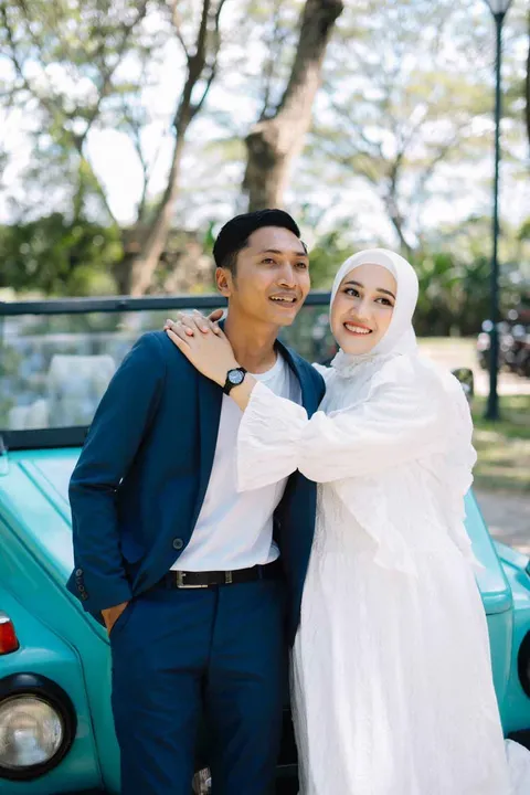 Foto sampul undangan Yonanda & Galih