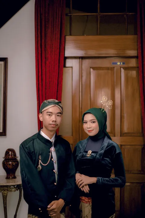 Foto sampul undangan Faqih Mubaroq & Hakty Hakimah Pasha Fitri