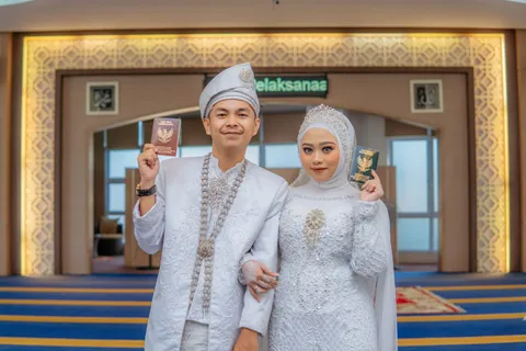 Foto sampul undangan Arif & Alfi