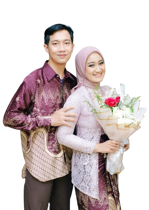 Foto sampul undangan Haris & Laras
