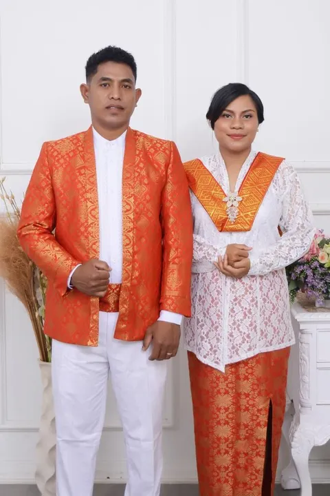 Foto sampul undangan Nelya & Noce