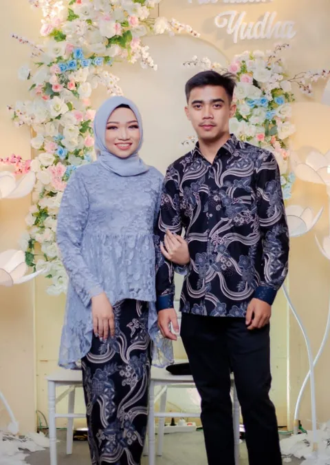 Foto sampul undangan Yudha & Resqa