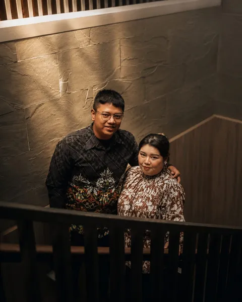 Foto sampul undangan Muthia & Bagas