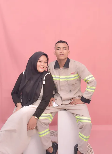 Foto sampul undangan Haris & Elin