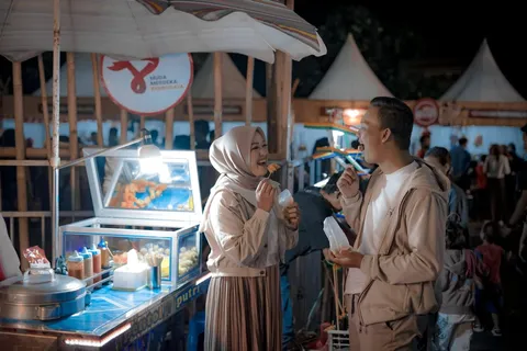 Foto sampul undangan Elok & Angga
