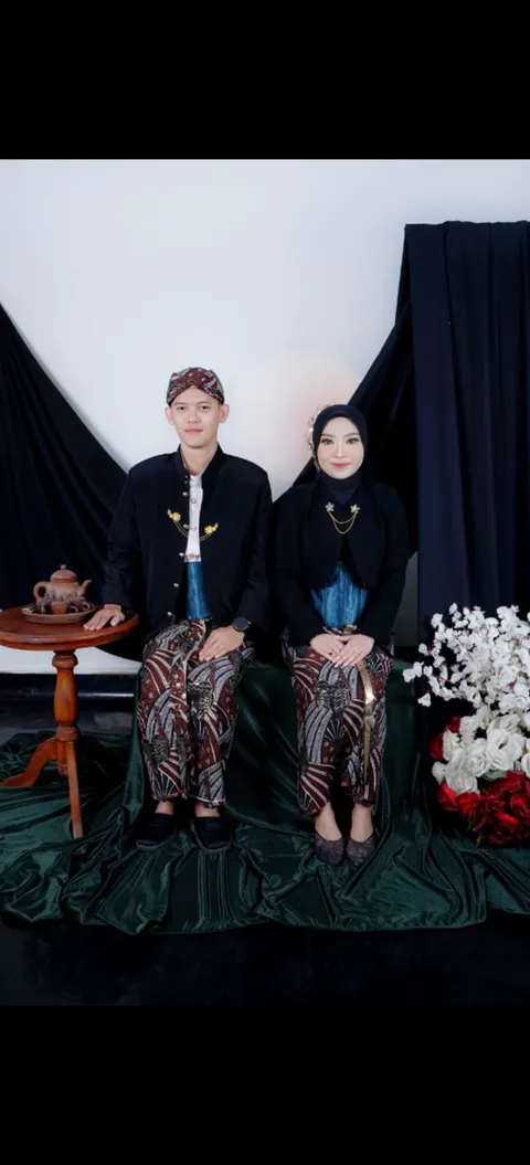 Foto sampul undangan Diaz Bagaswanto & Salsabila