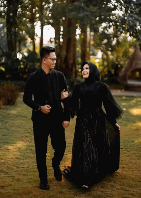Foto sampul undangan Sasda & Muda