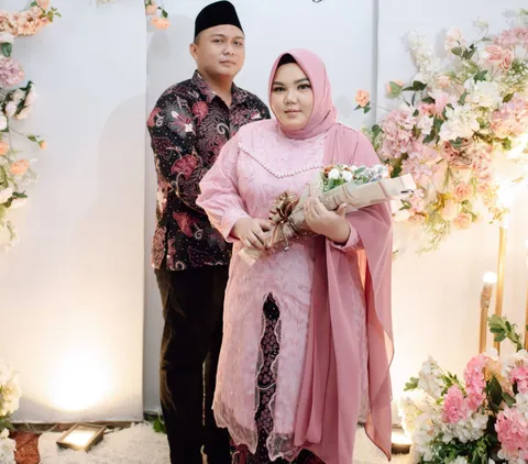 Foto sampul undangan Widi & Raseuki